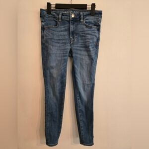 American Eagle Outfitters Light Blue Skinny Jeans